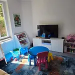 Indipendente Con Giardino Villa Genua