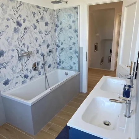 Indipendente Con Giardino