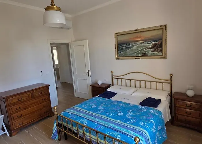 Indipendente Con Giardino Cenova