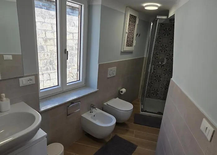 Indipendente Con Giardino Villa